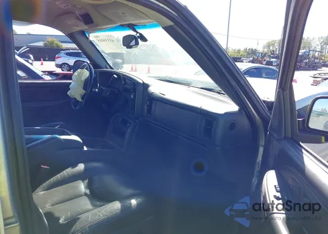 2005 Chevrolet Silverado 1500 Lt из США, поврежденный, VIN 2GCEK13T851272531